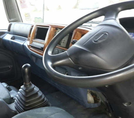 หกล้อ ฮีโน่ FC4J145ปี50 แอร์ พ.เวอร์ ตู้เย็น ช่วงยาว 5.50ม สภาพดีสวยเดิมๆพร้อมใช้งาน ทะเบียนพร้อมโอน ราคา 695,000บ ขาดเฉพาะชุดแอร์ ครับ