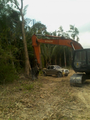 ขออนุญาติขายHITACHIEX200-3 เอกสาร ใบซื้อขายไฟฟ้าเมก้าปั้มพ้อมใช้งานราคา  550000สนใจติดต่อ  ช่างดำ  0853224877-0988930465