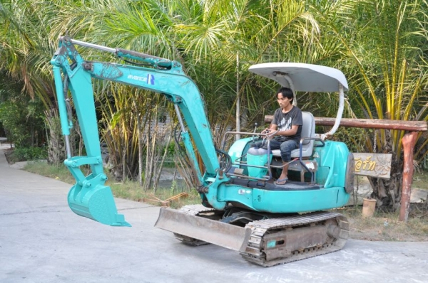 KOMATSU PC20-8 คอนโทลน้ำมัน ปั้มนิ้ว สวยเดิมจากญี่ปุ่น ทำงานสมบูรณ์ทุกระบบ รับรองไม่ผิดหวัง 285,000 เท่านั้น!!