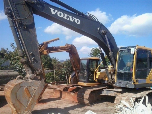 ขาย!! >>> Cat 308B <<< พร้อมใช้งาน 5,200 ขั่วโมง ราคา 890,000 บาท ต่อรอง ขาย!! >>> Cat 308B <<< พร้อมใช้งาน 5,200 ขั่วโมง ราคา 890,000 บาท ต่อรอง