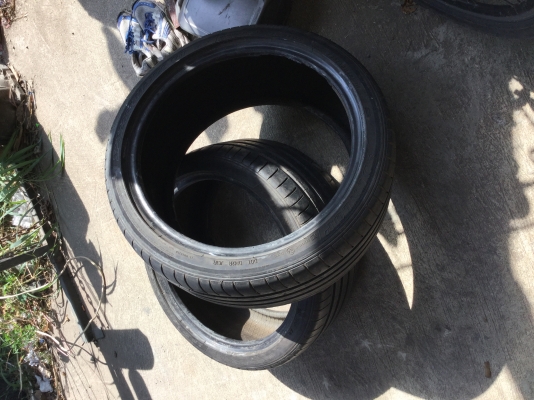 ขายยางขอบ18.จำนวน2เส้น