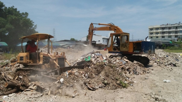 KOMATSU PC100-2+MITSU BD2F