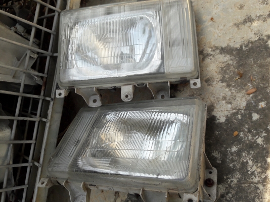 ไฟหน้ามิตซูแคนเตอร์ 115 pn  FB  ญี่ปุ่นแท้ใสๆ