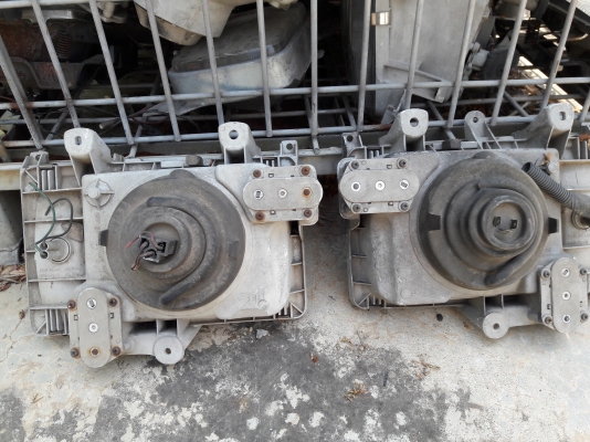 ไฟหน้ามิตซูแคนเตอร์ 115 pn  FB  ญี่ปุ่นแท้ใสๆ