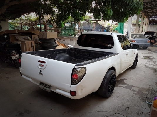 mitsubishi triton รถซิ่งมาแล้วครับ 225,000
