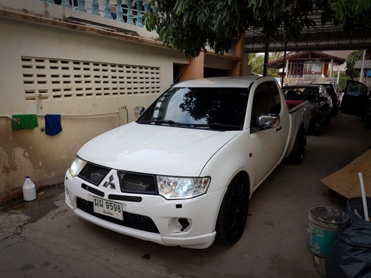 mitsubishi triton รถซิ่งมาแล้วครับ 225,000