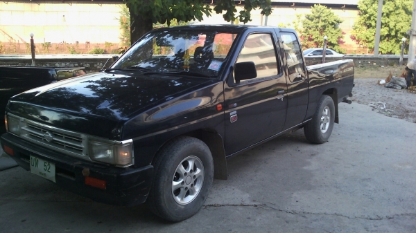 Nissan บิ็กเอ็ม จอโค้ง ปี 1996