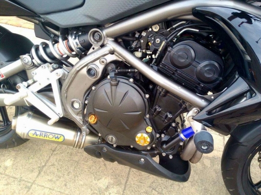 __ER6N ปี 2010 กล่องแต่ง API 125,000 บาท__