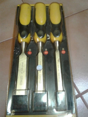 ขายสิ่วSTANLEY แพ็คชุด3ด้ามงานเก่าเก็บขนาด1",3/4",1/2"
