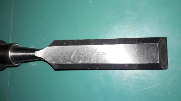 ขายสิ่วงานเก่าด้ามไม้ CARPENTER ขนาด1"งานเก่าเก็บ ขายสิ่วงานเก่าด้ามไม้ CARPENTER ขนาด1"งานเก่าเก็บ