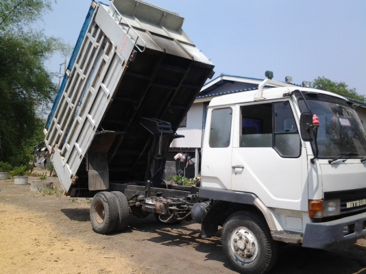 ดัมพ์กระบะยาว4ม.เครื่อง165โบ แอร์ พวงมาลัยเพาเวอร์ ดัมพ์ดินได้ยาง825