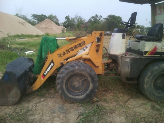 ชายรถตัก  Vanmar  v4 เครื่องจักกลกลหนัก  สภาพพร้อมใช้  ราคา 350,000 บาท