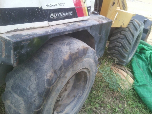 ชายรถตัก  Vanmar  v4 เครื่องจักกลกลหนัก  สภาพพร้อมใช้  ราคา 350,000 บาท