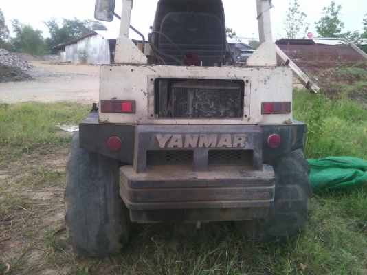 ชายรถตัก  Vanmar  v4 เครื่องจักกลกลหนัก  สภาพพร้อมใช้  ราคา 350,000 บาท