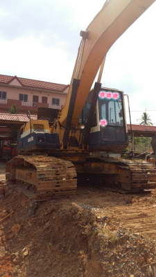 ขายรถแบคโฮ KOMATSU PC200-5 ระบบไฟเต็ม ราคา 720000