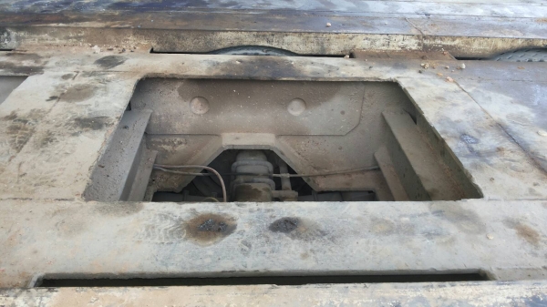 ขายหางโลเบตของ USA 3 เพลายัด กว้าง 3 เมตรยาว 9 เมตร มีสะพานไฮดรอลิค ราคา 550000