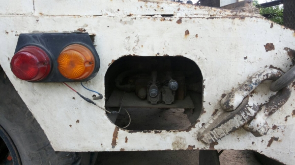 ขายหางโลเบตของ USA 3 เพลายัด กว้าง 3 เมตรยาว 9 เมตร มีสะพานไฮดรอลิค ราคา 550000