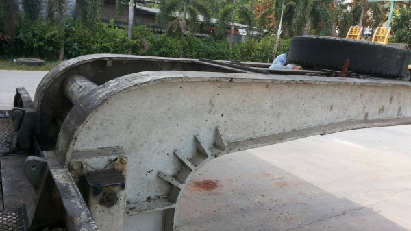 ขายหางโลเบตของ USA 3 เพลายัด กว้าง 3 เมตรยาว 9 เมตร มีสะพานไฮดรอลิค ราคา 550000