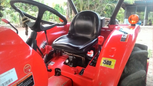 รถไถ คูโบต้า 36 แรงม้า รถสวน สีเดิม 1,1xx ชั่วโมง อุปกรณ์2ชิ้น