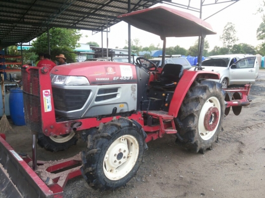 รถแทรกเตอร์ยันม่าร์