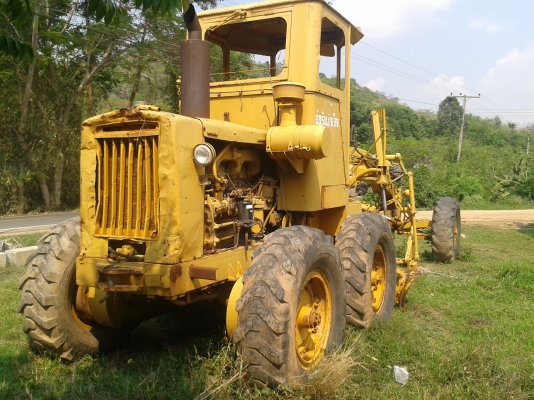 ขายรถเกรด KOMATSU GD37-6H ระบบไฮดรอริคทั้งคัน สภาพพร้อมใช้งาน เอกสารสัญญาซื้อขาย