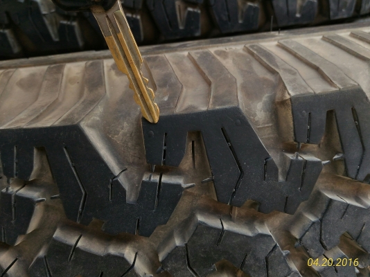 ขายล้อ lenso max 16x9 et0 พร้อมยาง bf all265.75.16 ปี15สวยๆ