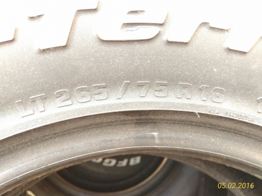 ขายล้อ lenso max 16x9 et0 พร้อมยาง bf all265.75.16 ปี15สวยๆ