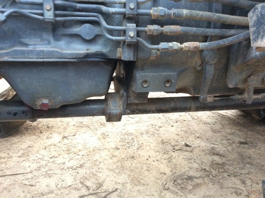 รถไถ2เพลา3สูบ FORD4630คานหน้าคาลาโร่ 65แรงมือสองประเืศอังกฤษ