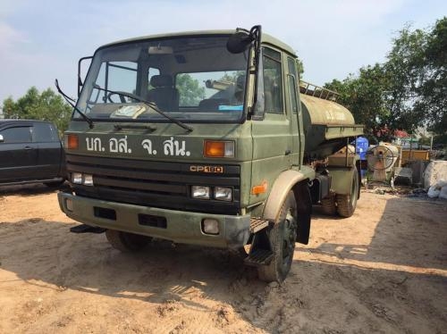 ขายด่วน**รถบรรทุกน้ำยี่ห้อNissan รุ่นCP18  180แรงม้าสภาพดีพร้อมใช้งาน