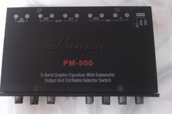 ปรี 5แบนด์ ยี่ห้อLanzar รุ่นPM-500