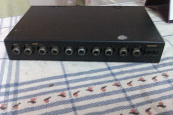 ปรี 5แบนด์ ยี่ห้อLanzar รุ่นPM-500