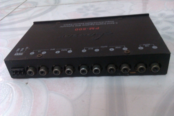 ปรี 5แบนด์ ยี่ห้อLanzar รุ่นPM-500