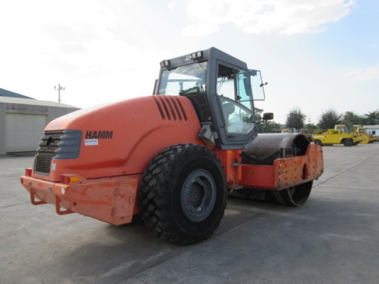 ขายรถบดสั่นสะเทือน ยี่ห้อ HAMM รุ่น 3518 ซีเรียล 61550 ปี 2004 นำเข้าจากต่างประเทศ พร้อมชุดแจ้งจำหน่าย ขายรถบดสั่นสะเทือน ยี่ห้อ HAMM รุ่น 3518 ซีเรียล 61550 ปี 2004 นำเข้าจากต่างประเทศ พร้อมชุดแจ้งจำหน่าย