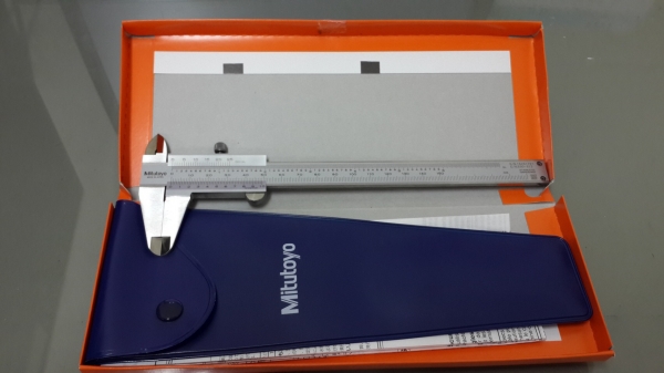 ---เวอเนียร์ Mitutoyo made in Japan รับประกันแท้-- ---เวอเนียร์ Mitutoyo made in Japan รับประกันแท้--