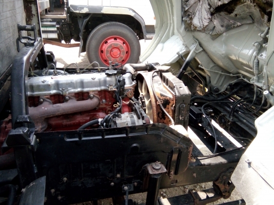 ขายรถหกล้อ ราคาถูก ติดต่อ 0810371003