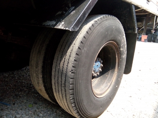 ขายรถหกล้อ ราคาถูก ติดต่อ 0810371003