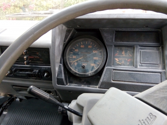 ขายรถหกล้อ ราคาถูก ติดต่อ 0810371003