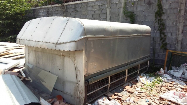 ขาย คอกหลังคาสูง 4ล้อ ขนาด1.70&times;3.00ม. สภาพสวย ไม่รั่ว ผ้าใบด้านข้างไม่รั่ว