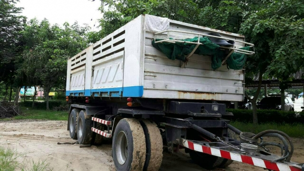 หางดั้ม 3คาน ปี50 ติดต่อ 080-1405528