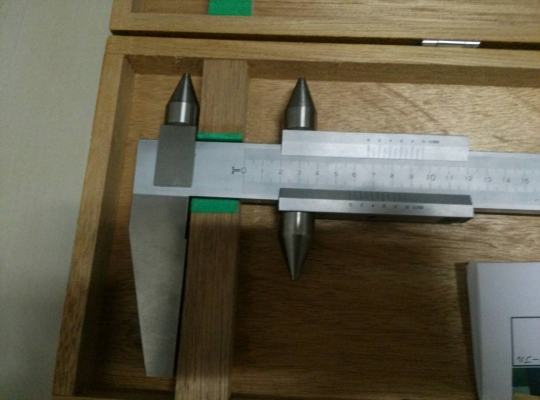 เวอร์เนียร์คาลิปเปอร์ ขนาดยาว 1 เมตร เวอร์เนียร์คาลิปเปอร์ ขนาดยาว 1 เมตร