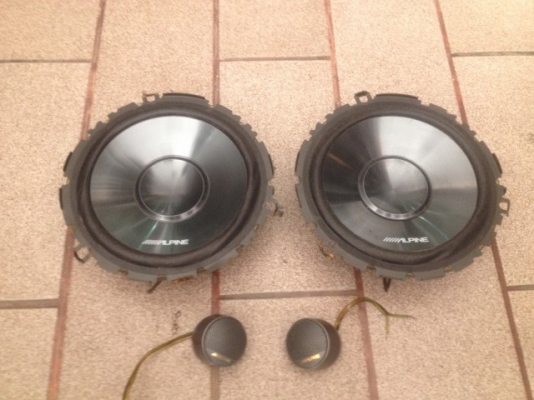 ลำโพงกลางเเหลม 6นิ้ว ALPINE เก่าญี่ปุ่นสภาพสวยยกชุด