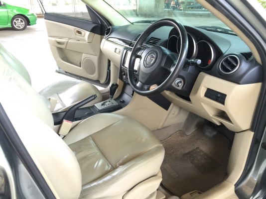 Mazda 3 1.6V ปี 2004 รถสวยเดิมทั้งคัน ประวัติดืไม่เคยชนไม่เคยติดแก๊ซ