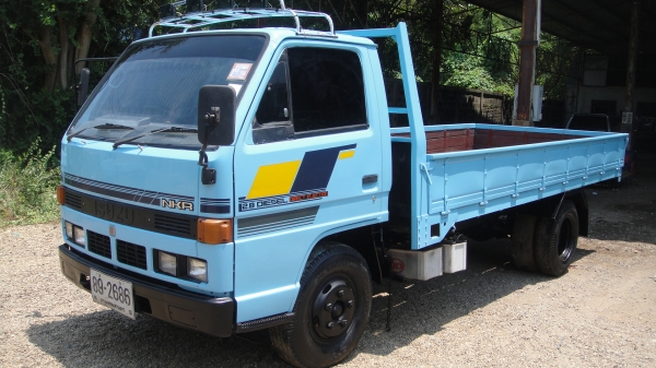 ดาวน์ 75000 ISUZU NKR รถห้างแท้ คัลฃีNKR58LU5M เครื่อง 4BE1(110แรง)เครื่องแน่น คัสฃีสวย เพาเวอร์ ทะเบียนพร้อม
