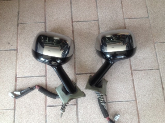 กระจกมองข้าง เรโท ปรับไฟฟ้าเก่าญี่ปุ่นเเท้สภาพสวยๆคู่ละ