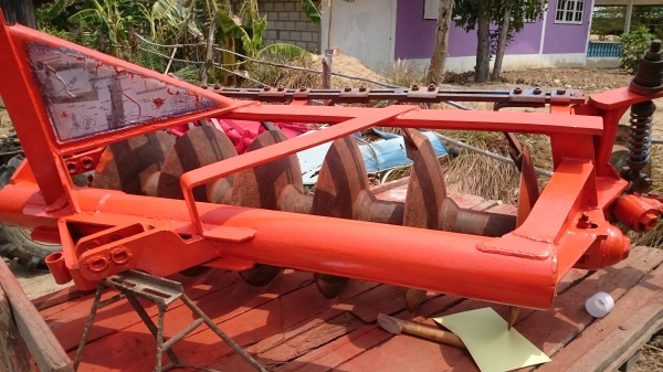 ขายผาน 6*24.  LCS. โครงใหญ่ผานหนัก ทำสีใหม่  ใช้กับรถ47-60 แรง