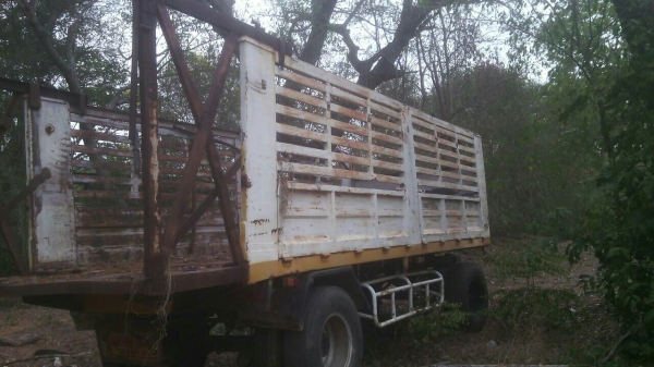 ขายหางพ่วงไม่ดัมพ์ 2 เพลายาว 6.50 เมตร เอกสารเล่มทะเบียน ราคา 200000