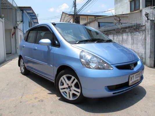 JAZZ ปี 2004 มือแรกออกห้าง