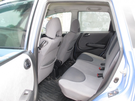 JAZZ ปี 2004 มือแรกออกห้าง