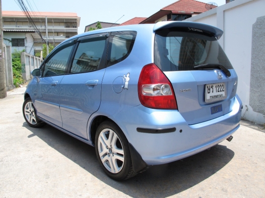 JAZZ ปี 2004 มือแรกออกห้าง