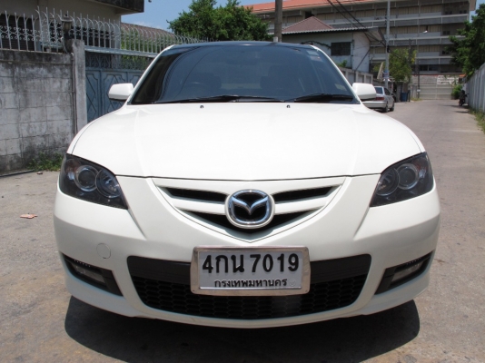 MAZDA 3 ปี 2010 ติด LPG ออกรถ 15,000 บาท